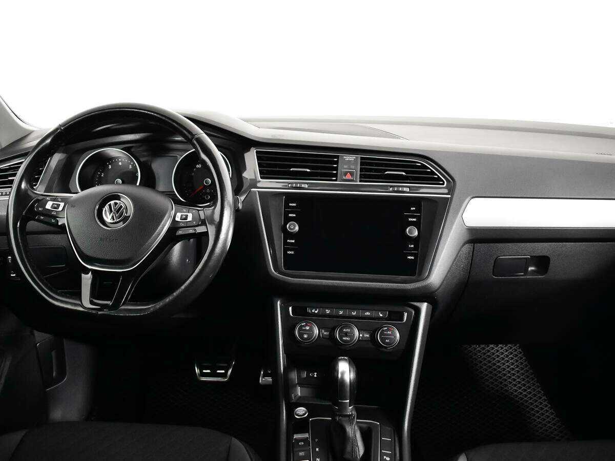 Volkswagen Tiguan, 2017 Фото №12