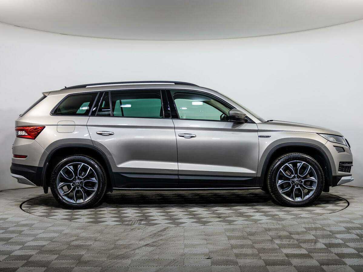 Skoda Kodiaq, 2018 - 70 601 км. | Фото №3