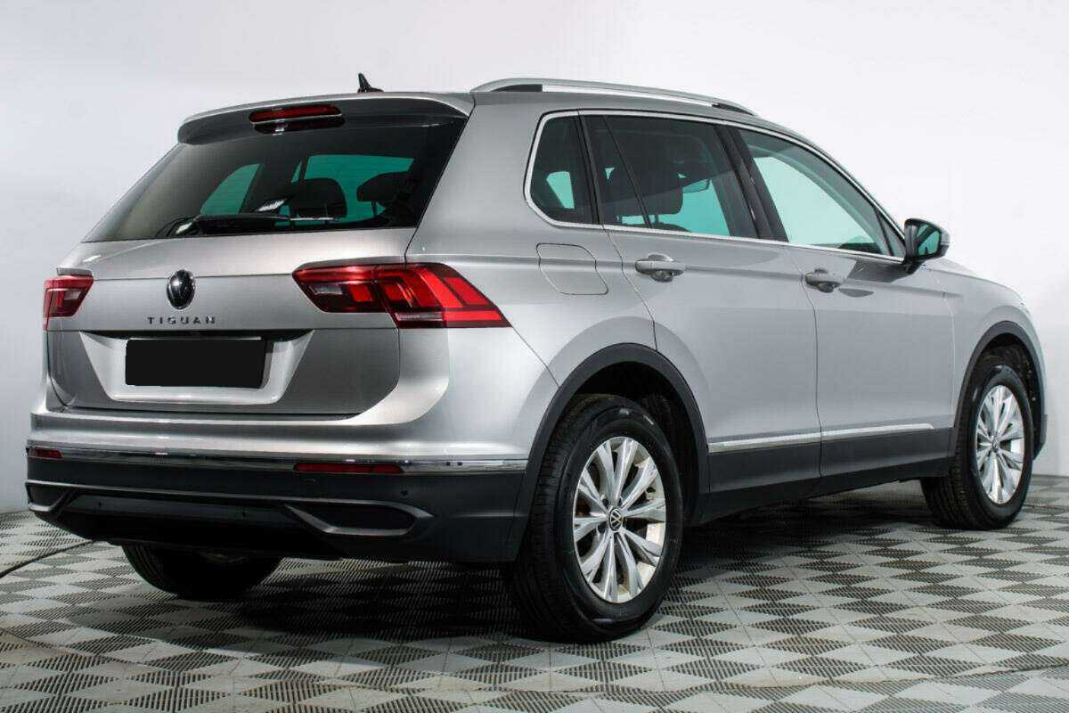 Volkswagen Tiguan, 2021 - 20 086 км. | Фото №2