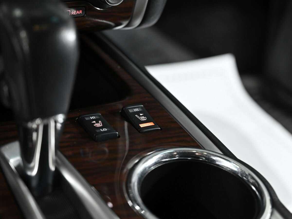 Nissan Pathfinder, 2015 Фото №16