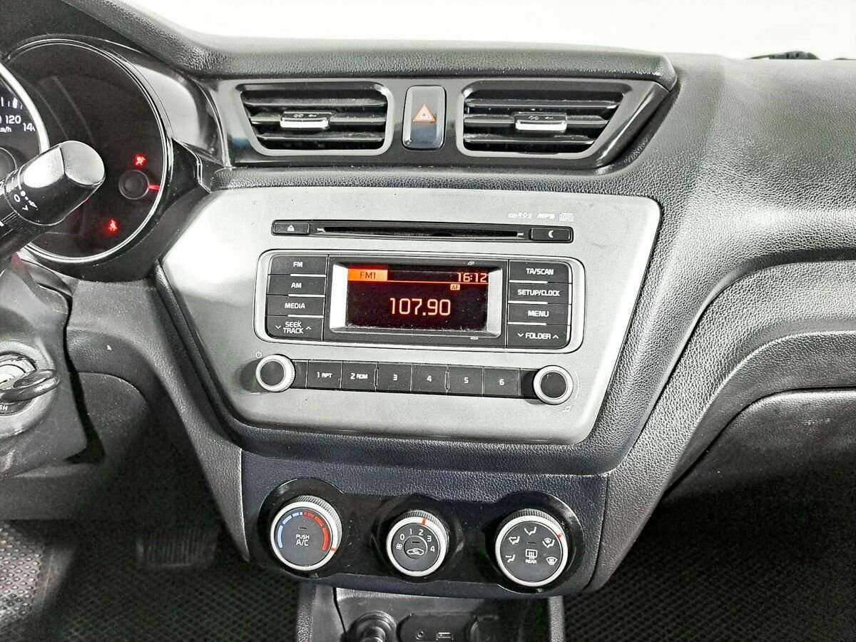Kia Rio, 2016 Фото №13