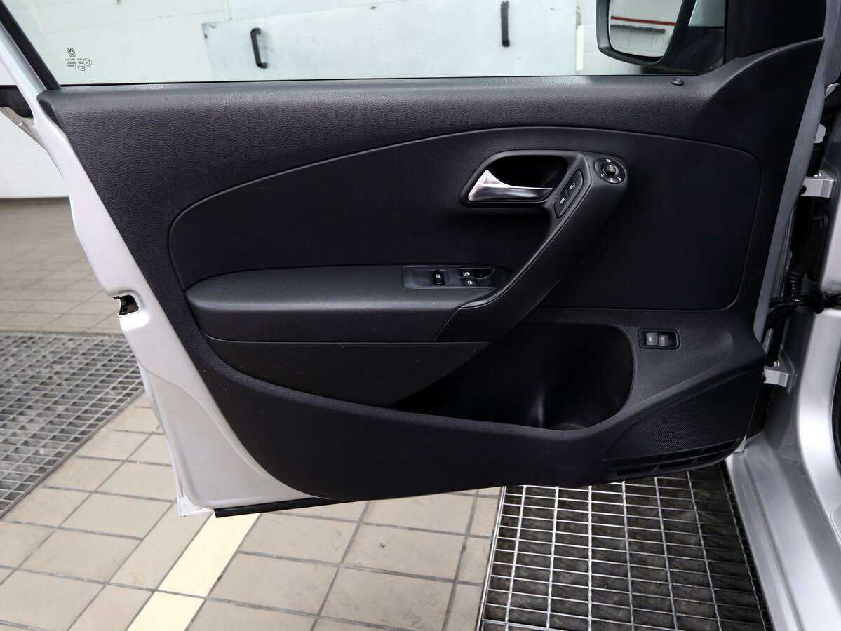 Volkswagen Polo, 2012 - 204 500 км. | Фото №7