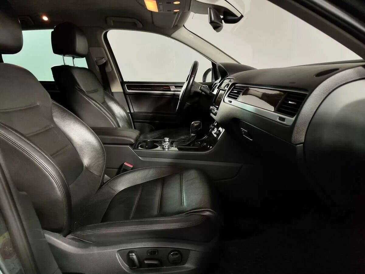 Volkswagen Touareg, 2014 Фото №21