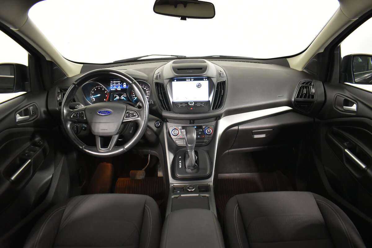 Ford Kuga, 2017 Фото №12