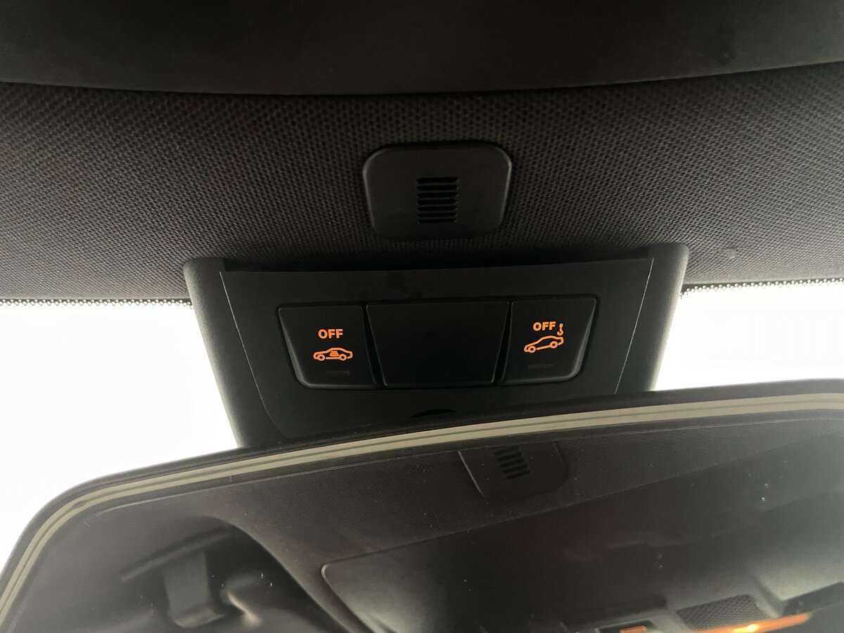 Mercedes-Benz CLA 200, 2014 Фото №16