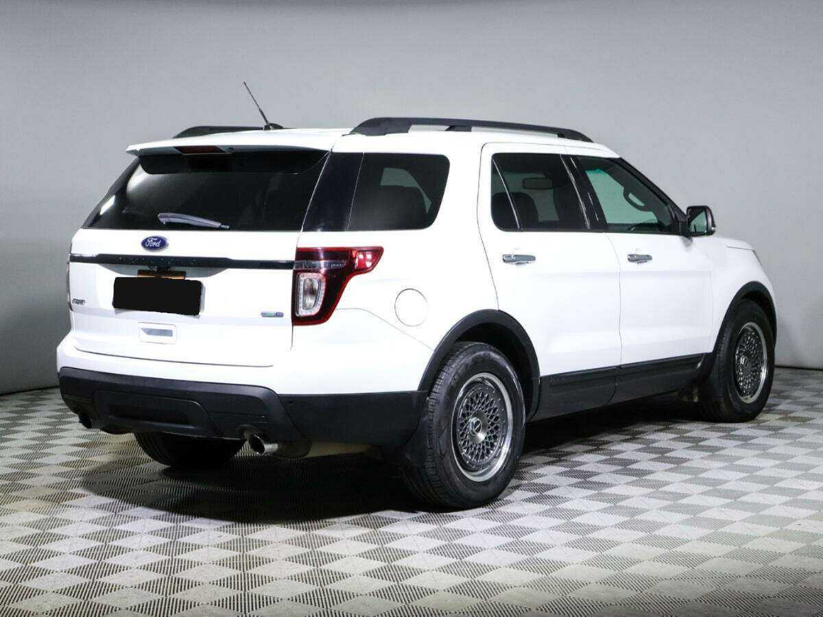 Ford Explorer Sport, 2015 Фото №5
