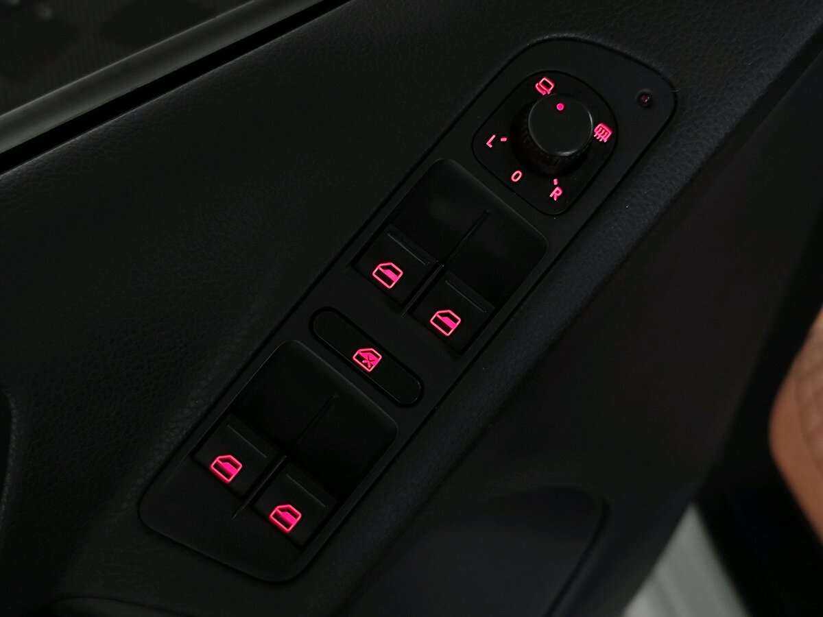 Volkswagen Tiguan, 2013 Фото №16