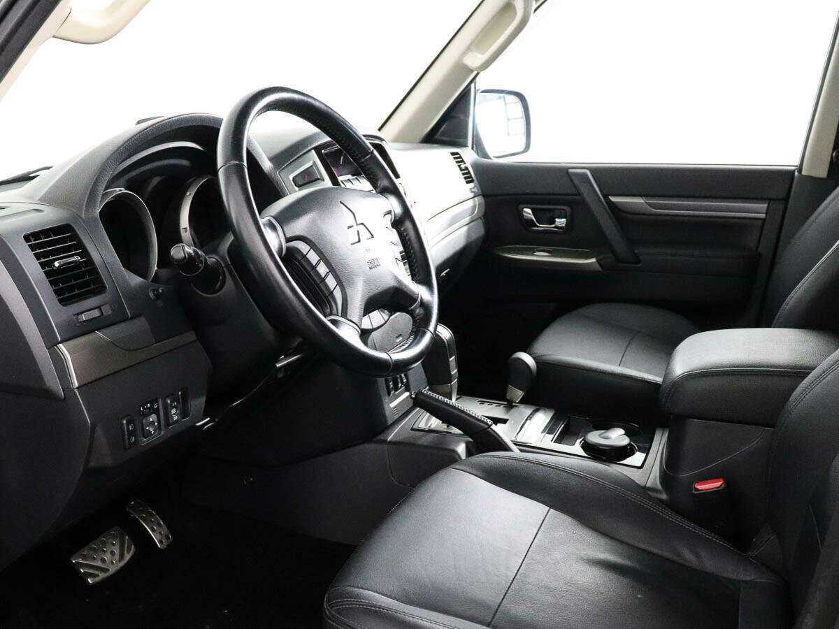 Mitsubishi Pajero, 2018 - 100 884 км. | Фото №8