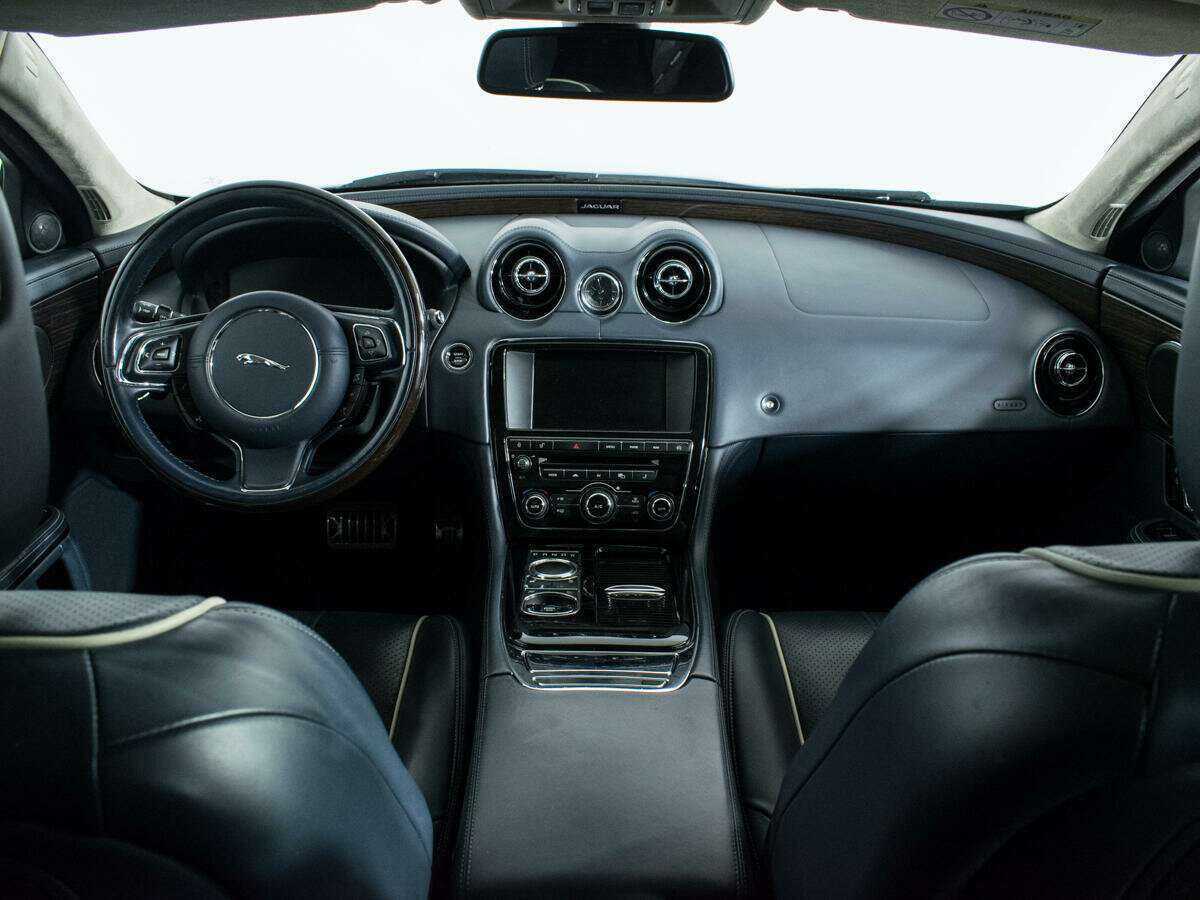 Jaguar XJ, 2014 Фото №12