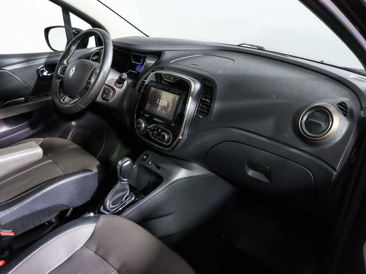 Renault Kaptur, 2017 - 26 180 км. | Фото №7