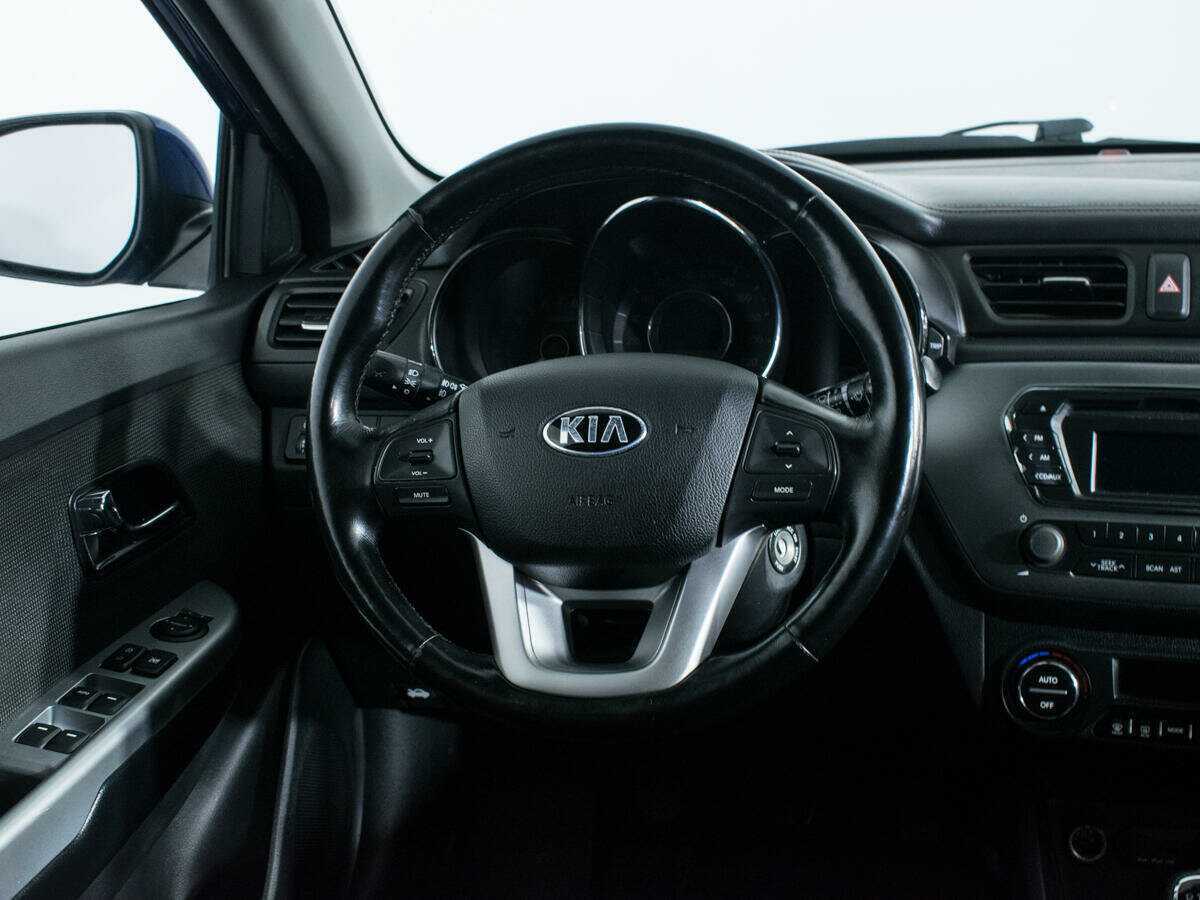 Kia Rio 5-speed, 2013 Фото №14