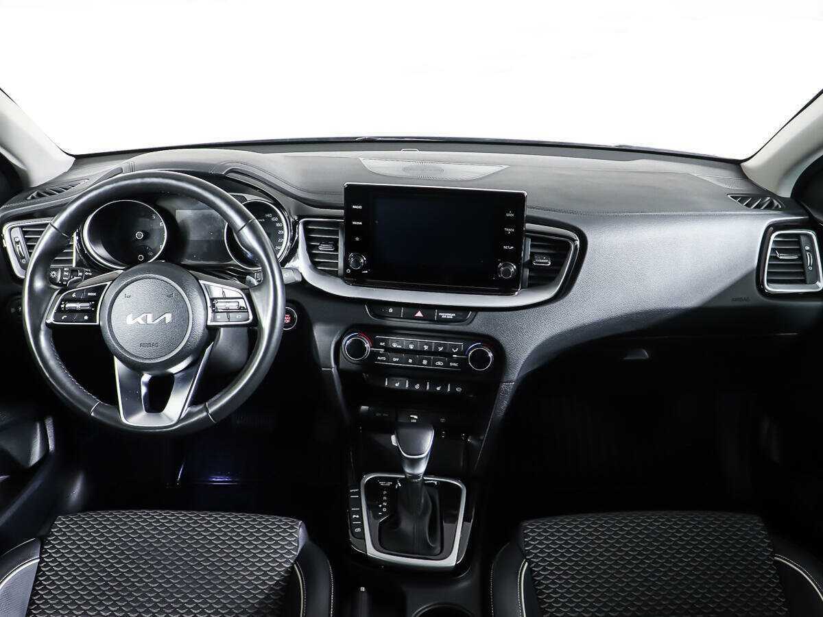 Kia Ceed, 2022 Фото №11