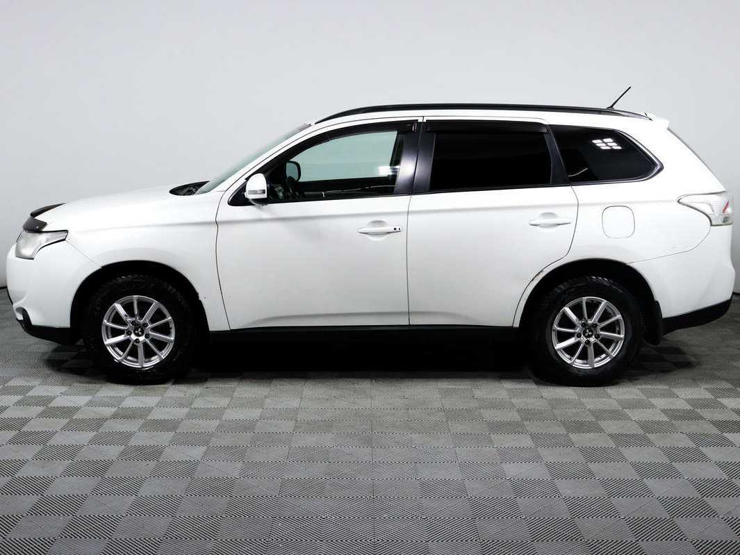 Mitsubishi Outlander, 2013 - 272 235 км. | Фото №8