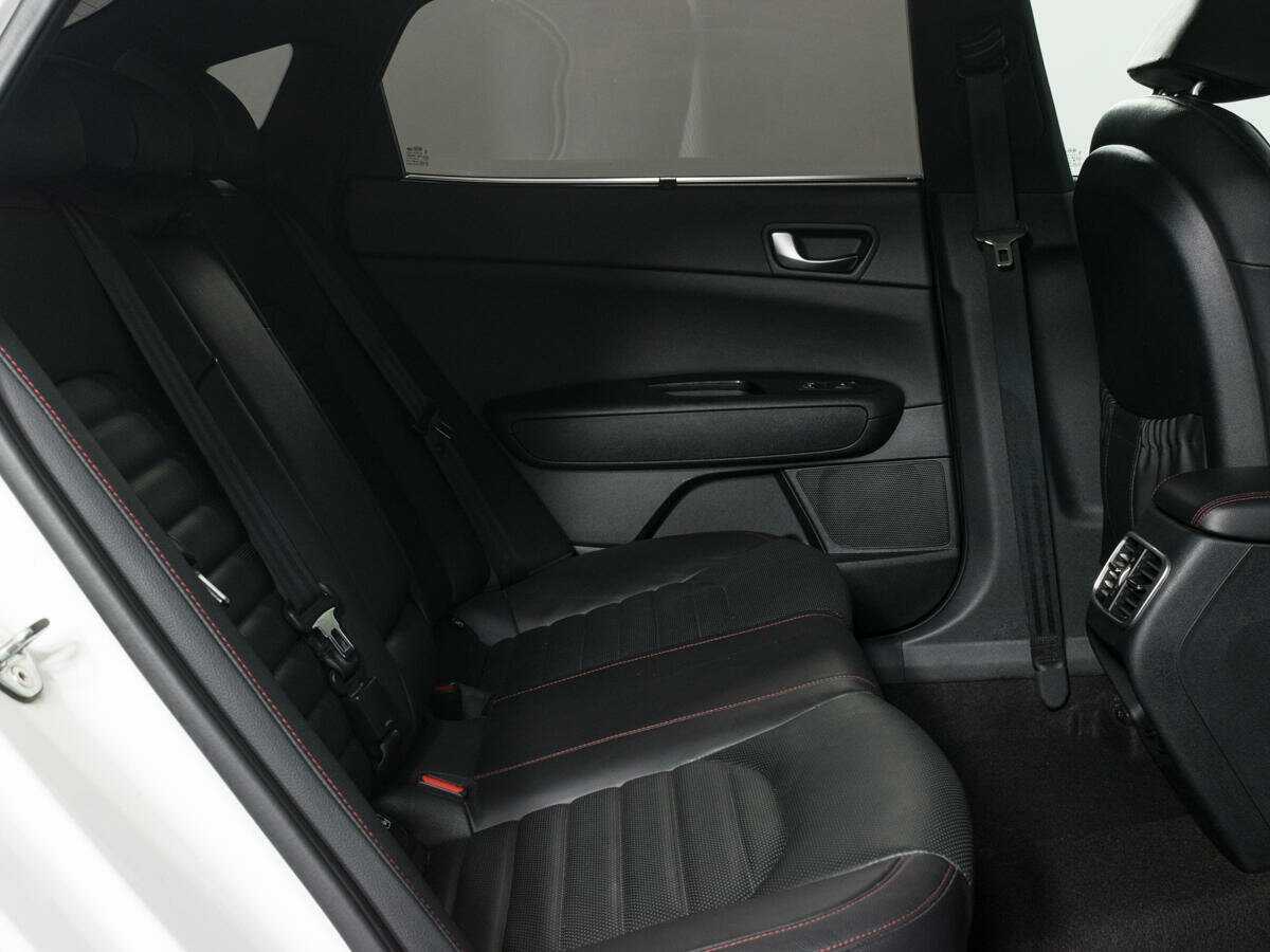 Kia Optima, 2018 Фото №12