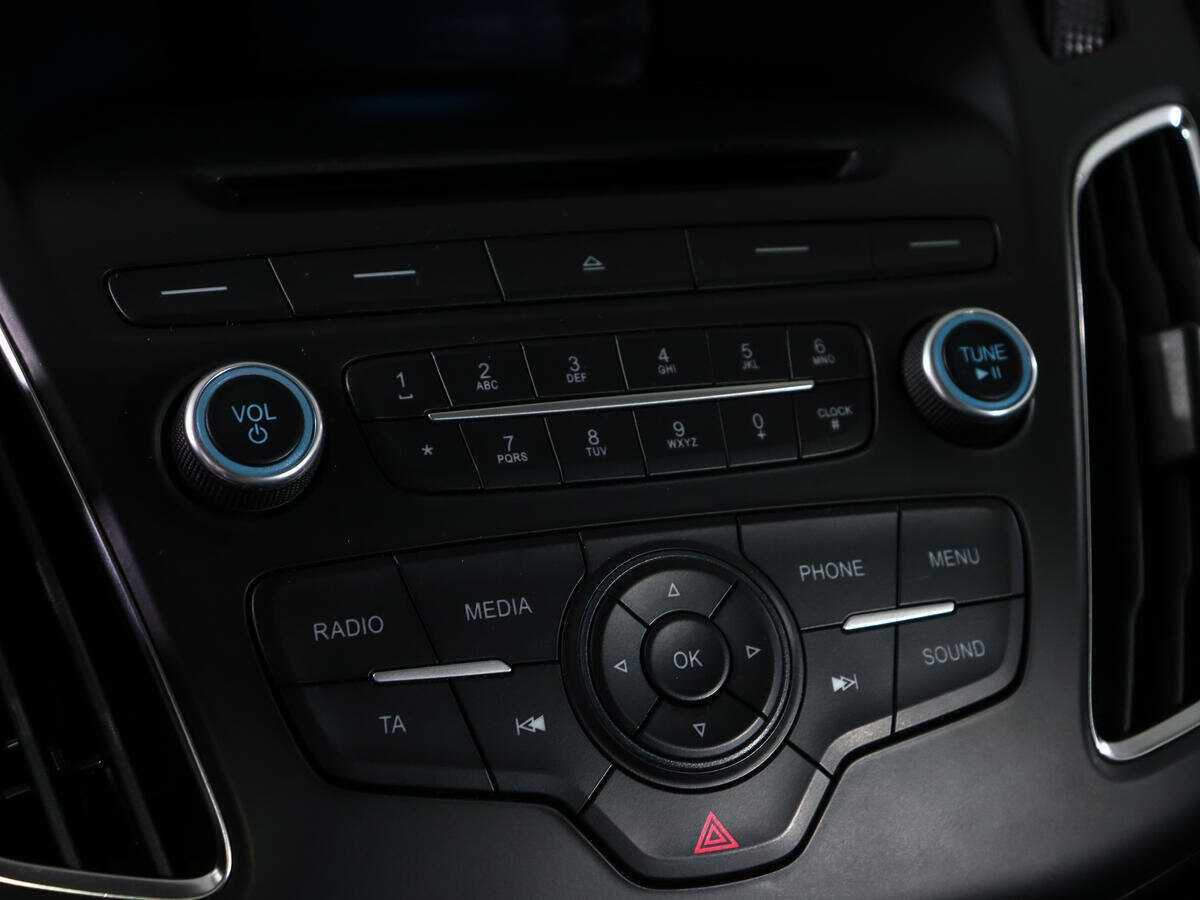 Ford Focus, 2018 Фото №17