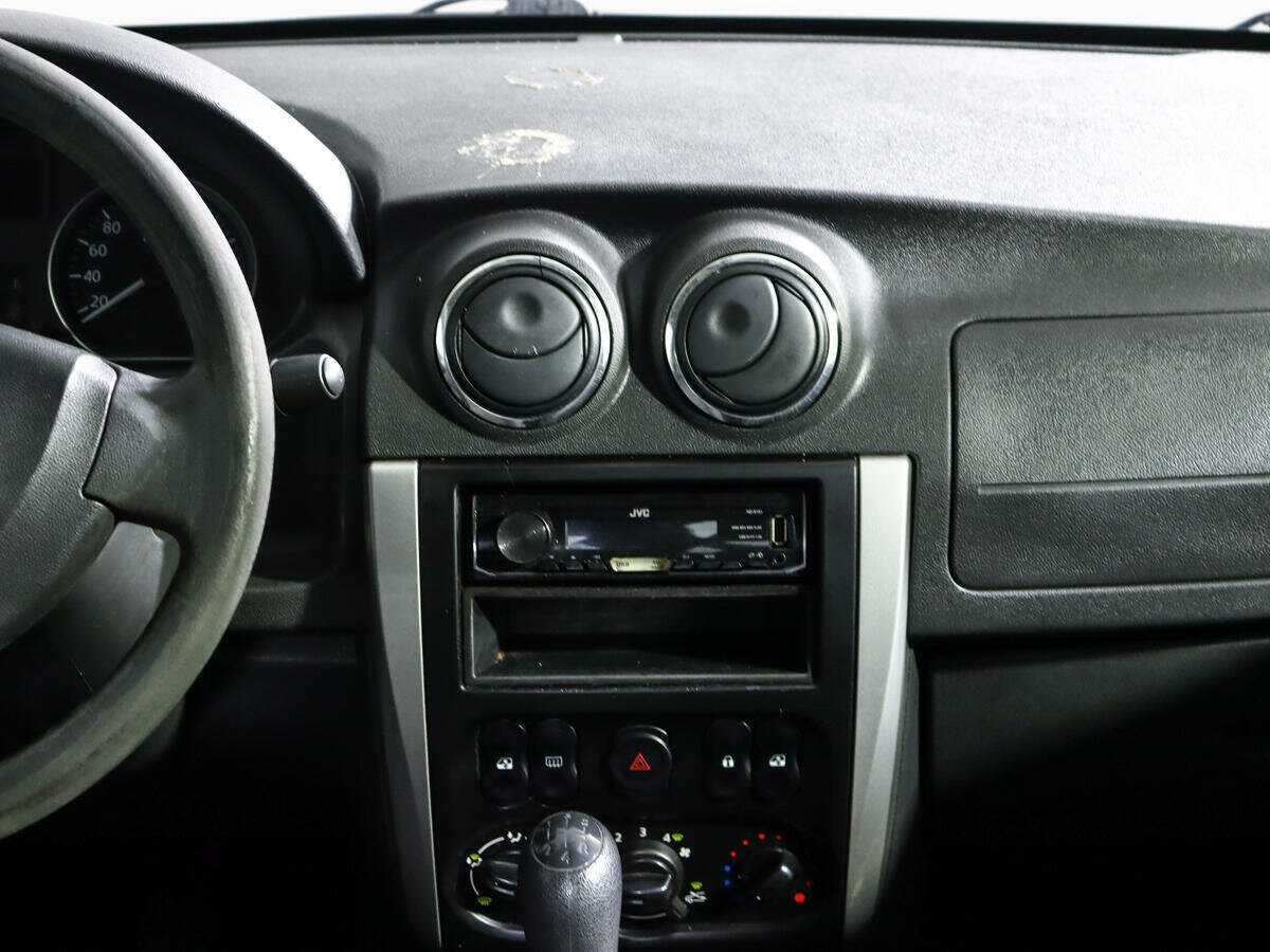 Nissan Almera, 2018 Фото №11