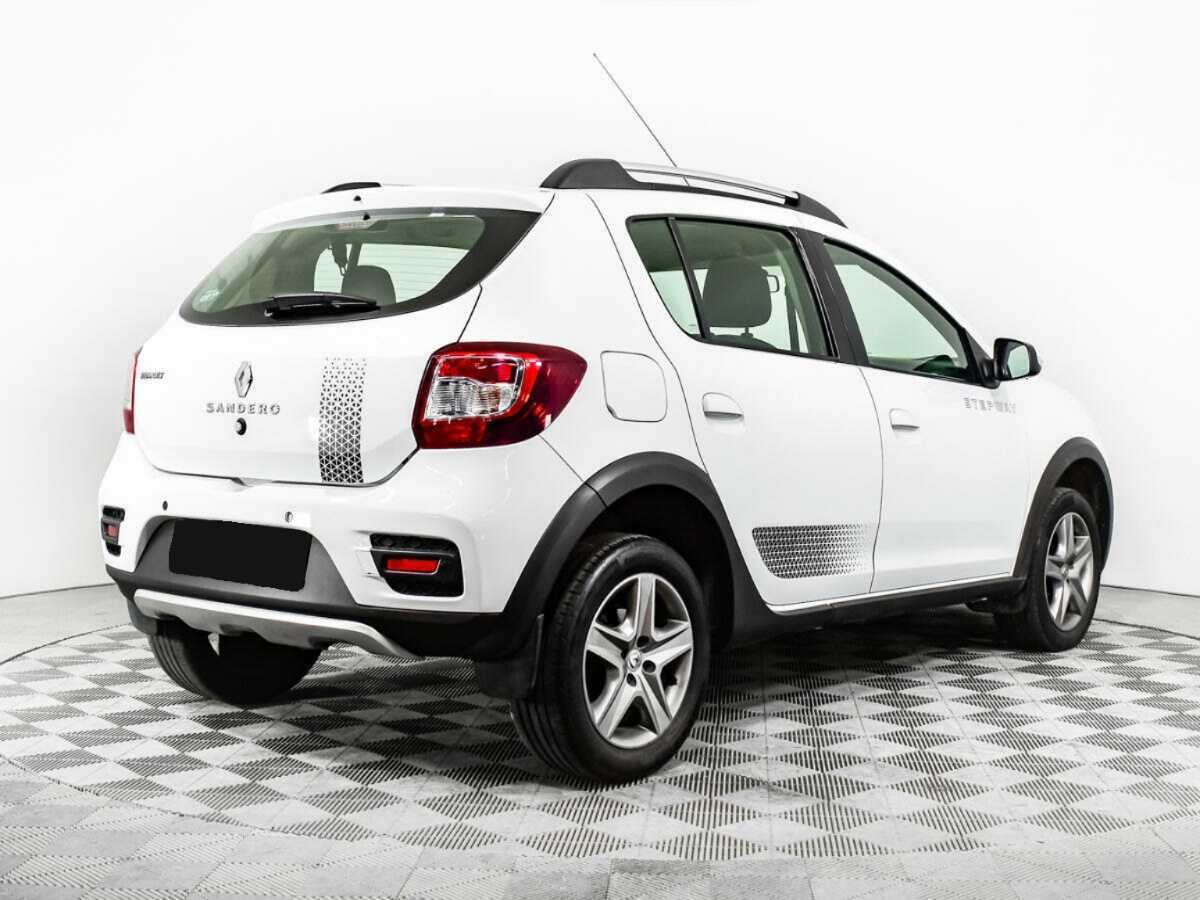 Renault Sandero Stepway, 2017 - 72 930 км. | Фото №4