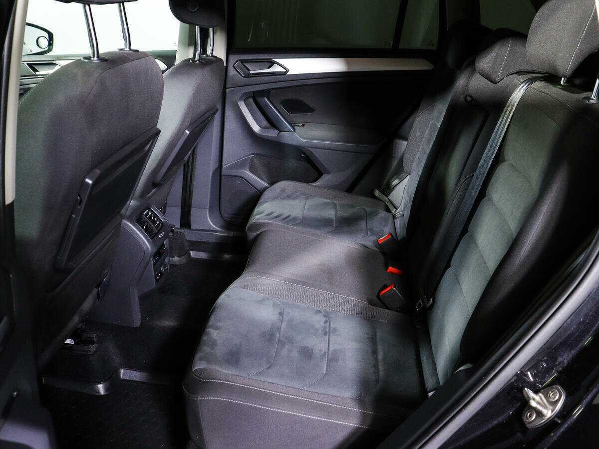 Volkswagen Tiguan, 2018 - 48 584 км. | Фото №8