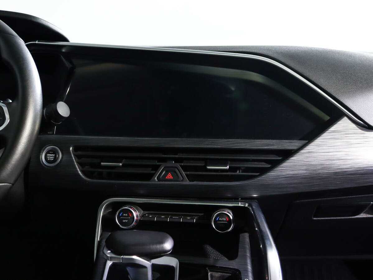 Geely Tugella, 2022 Фото №11