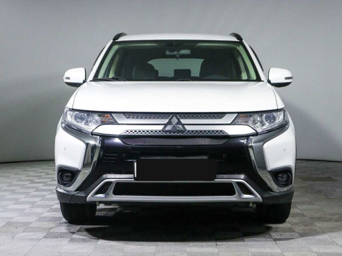 Mitsubishi Outlander, 2019 - 116 000 км. | Фото №2