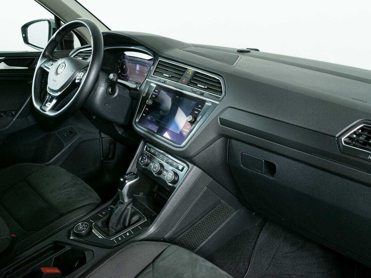 Volkswagen Tiguan, 2018 - 114 708 км. | Фото №8