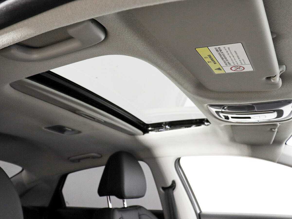 Hyundai Elantra, 2024 Фото №16