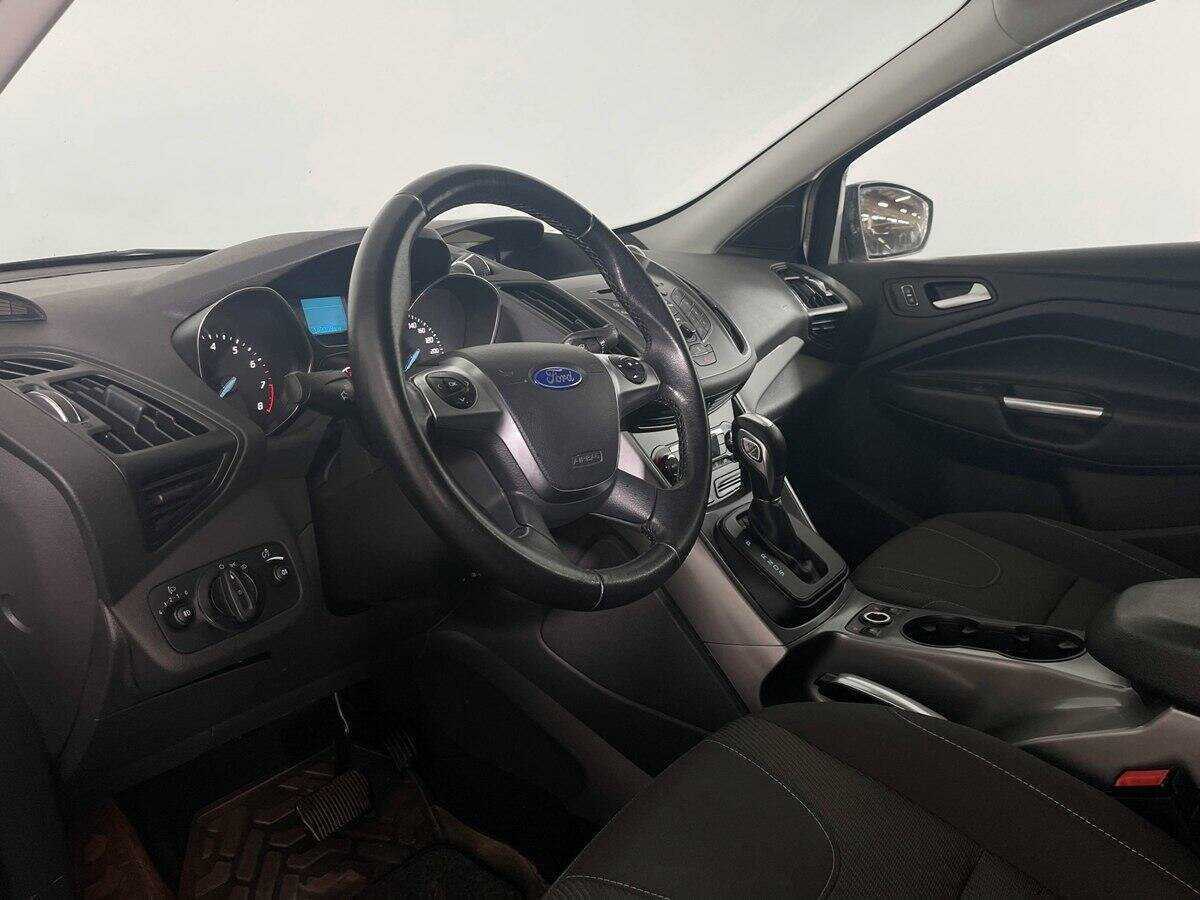 Ford Kuga, 2016 Фото №13