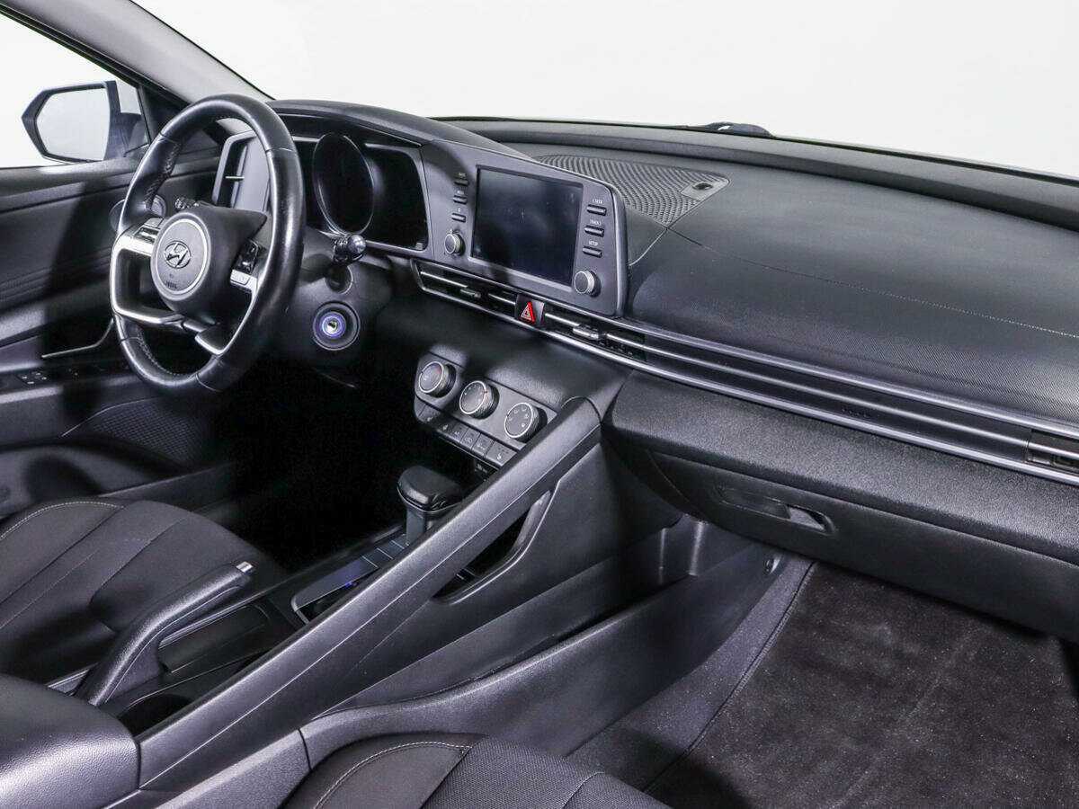 Hyundai Elantra, 2021 Фото №9