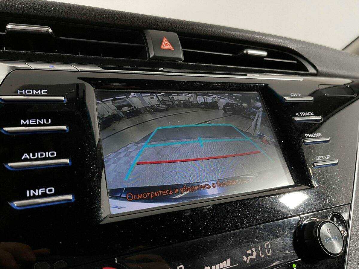 Toyota Camry, 2019 Фото №12