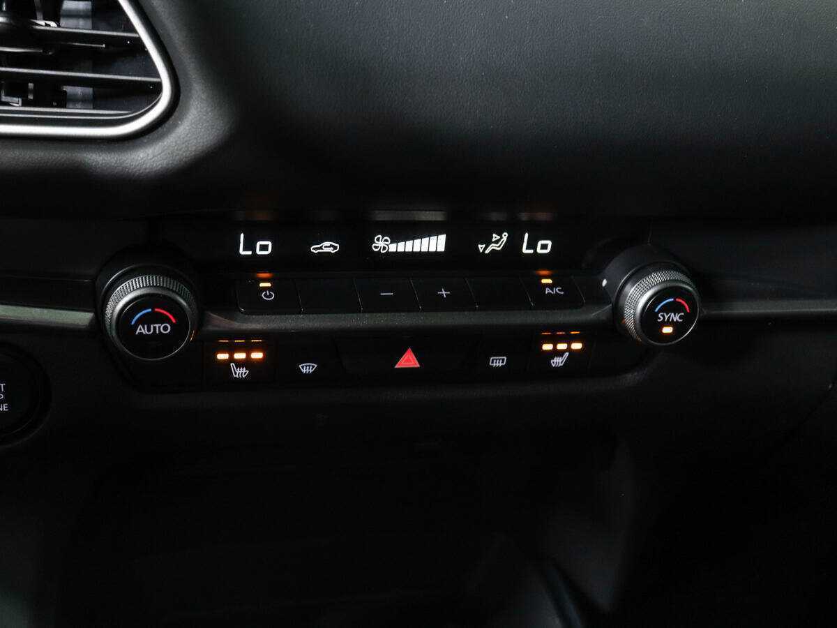 Mazda CX-30, 2020 Фото №13