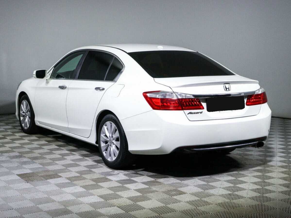 Honda Accord, 2012 Фото №6