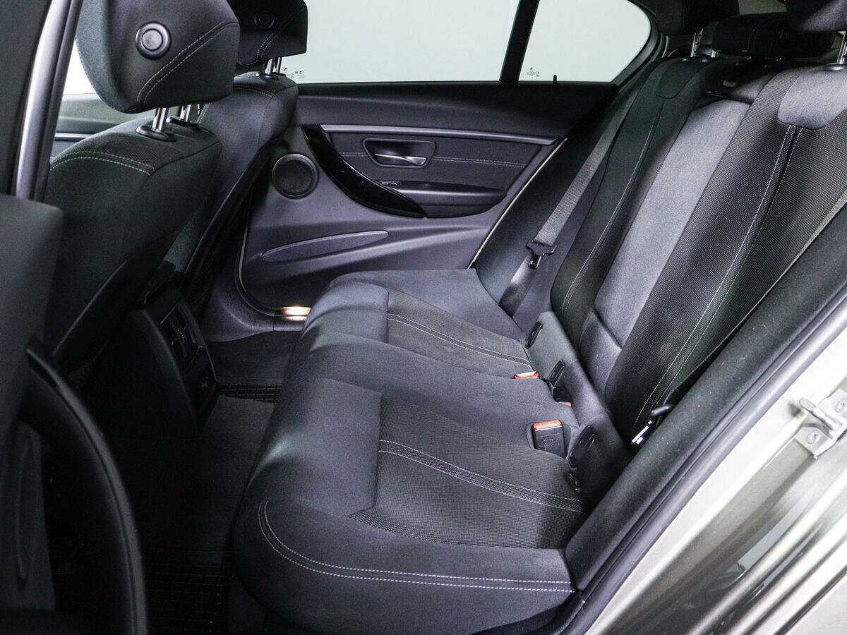 BMW 3 серии 318i, 2017 - 78 689 км. | Фото №8