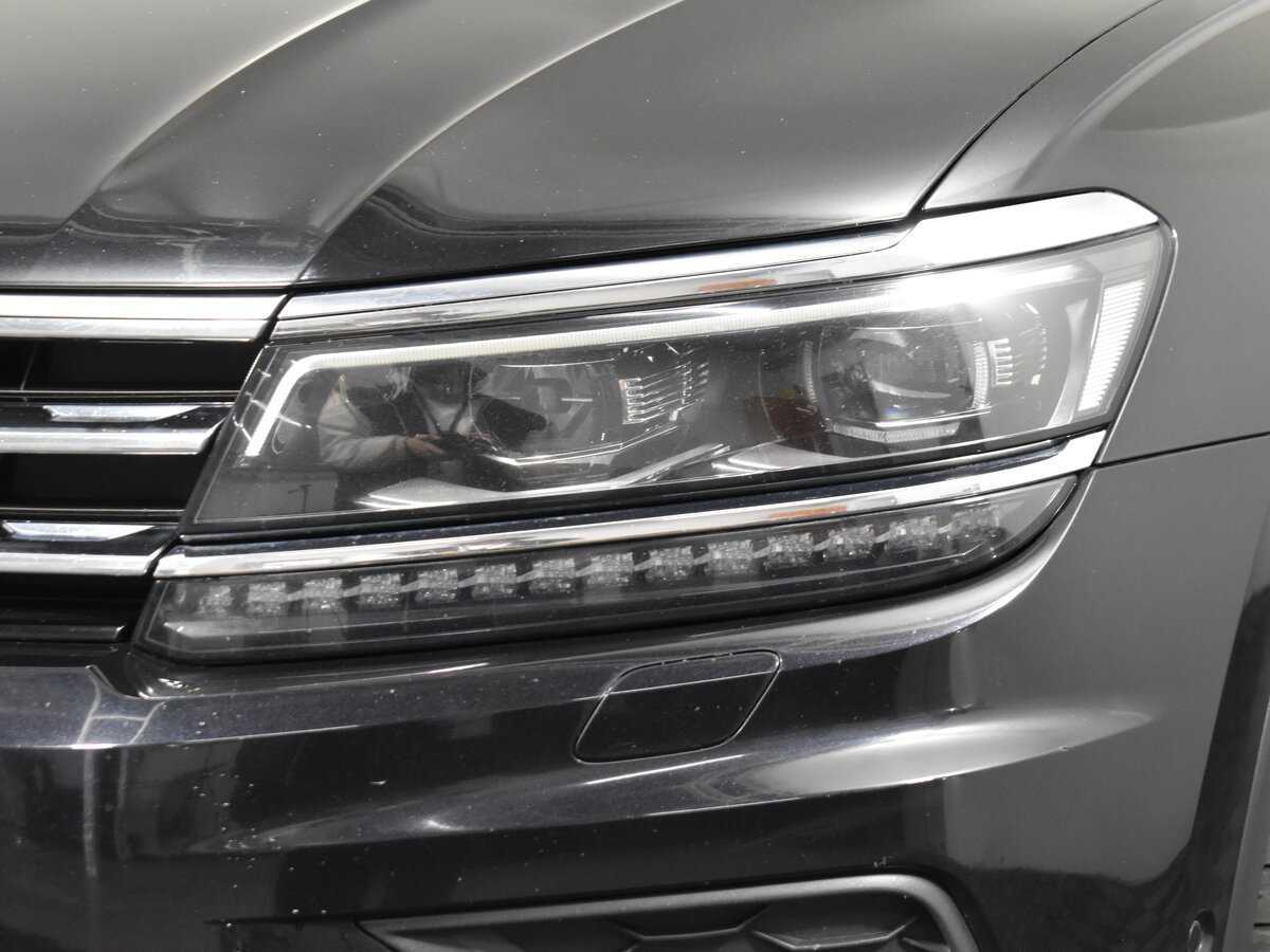 Volkswagen Tiguan, 2017 - 137 500 км. | Фото №7