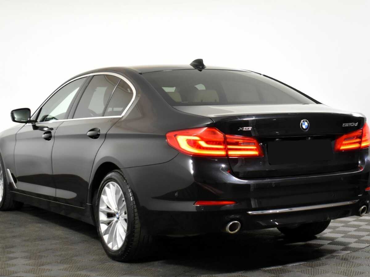 BMW 5 серии 520d xDrive, 2019 Фото №6
