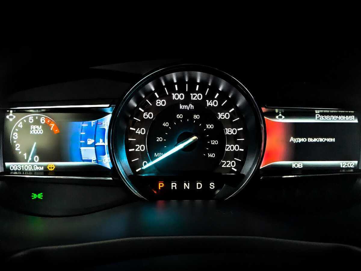 Ford Explorer, 2017 Фото №11