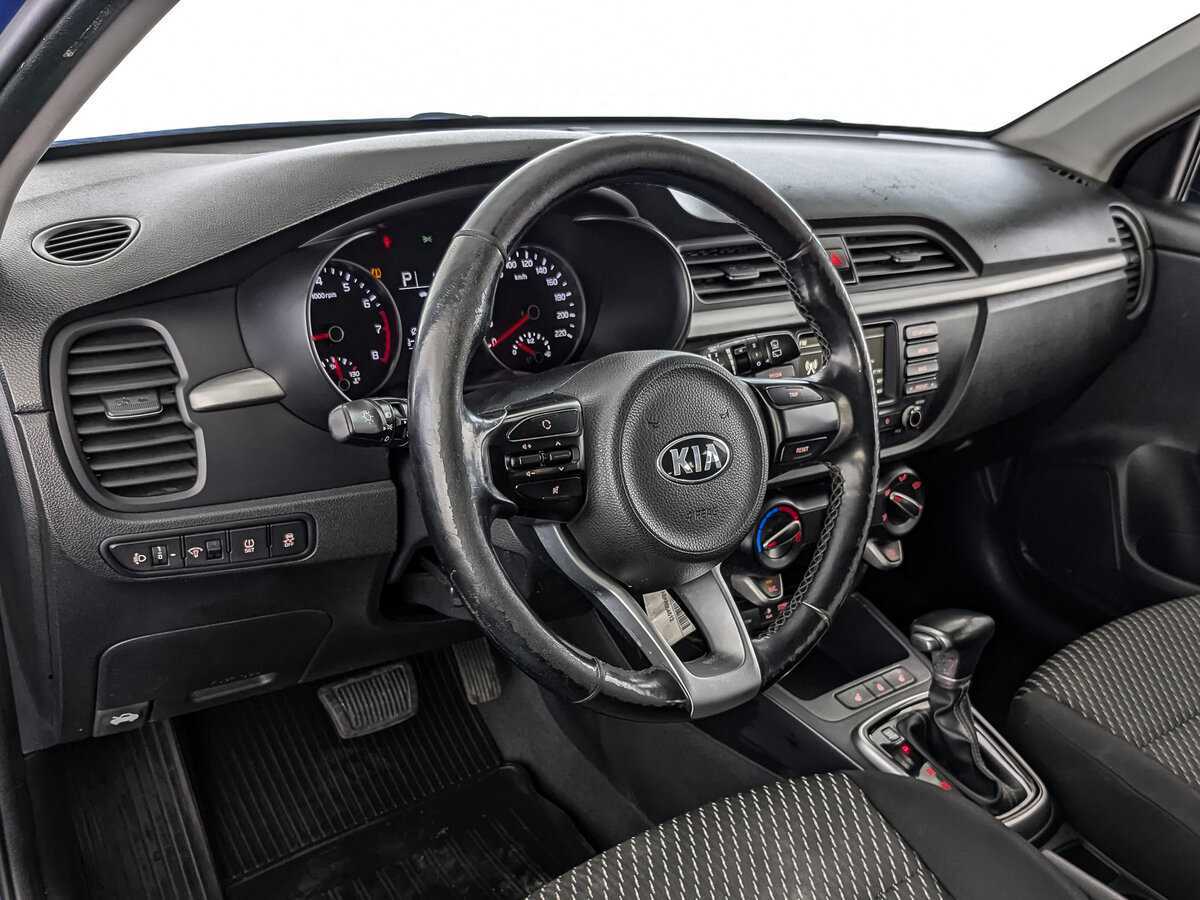 Kia Rio X-Line, 2019 Фото №11