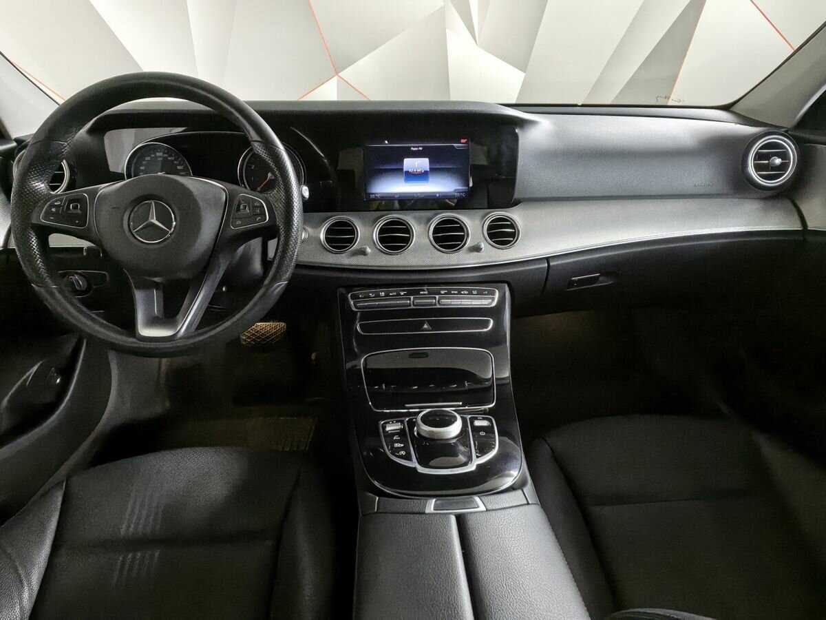 Mercedes-Benz E-Класс 200, 2016 Фото №10