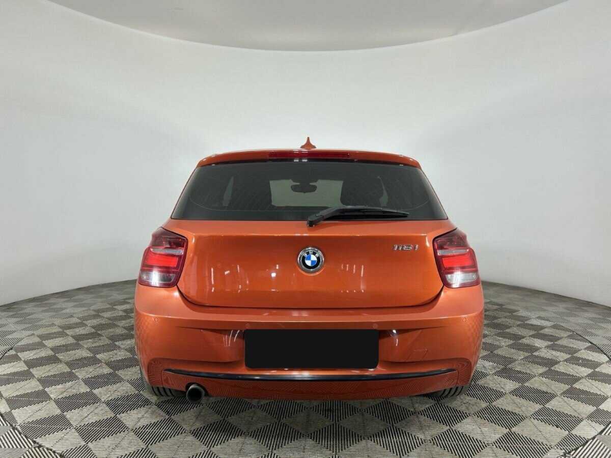 BMW 1 серии 118i, 2013 - 183 000 км. | Фото №3