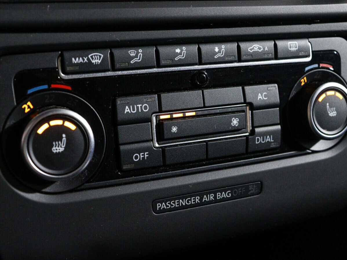 Volkswagen Golf, 2012 Фото №14