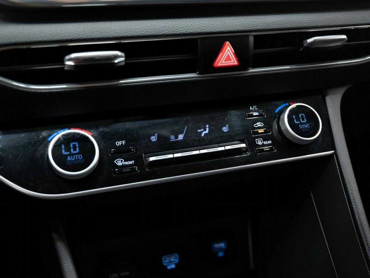 Hyundai Sonata, 2019 Фото №20