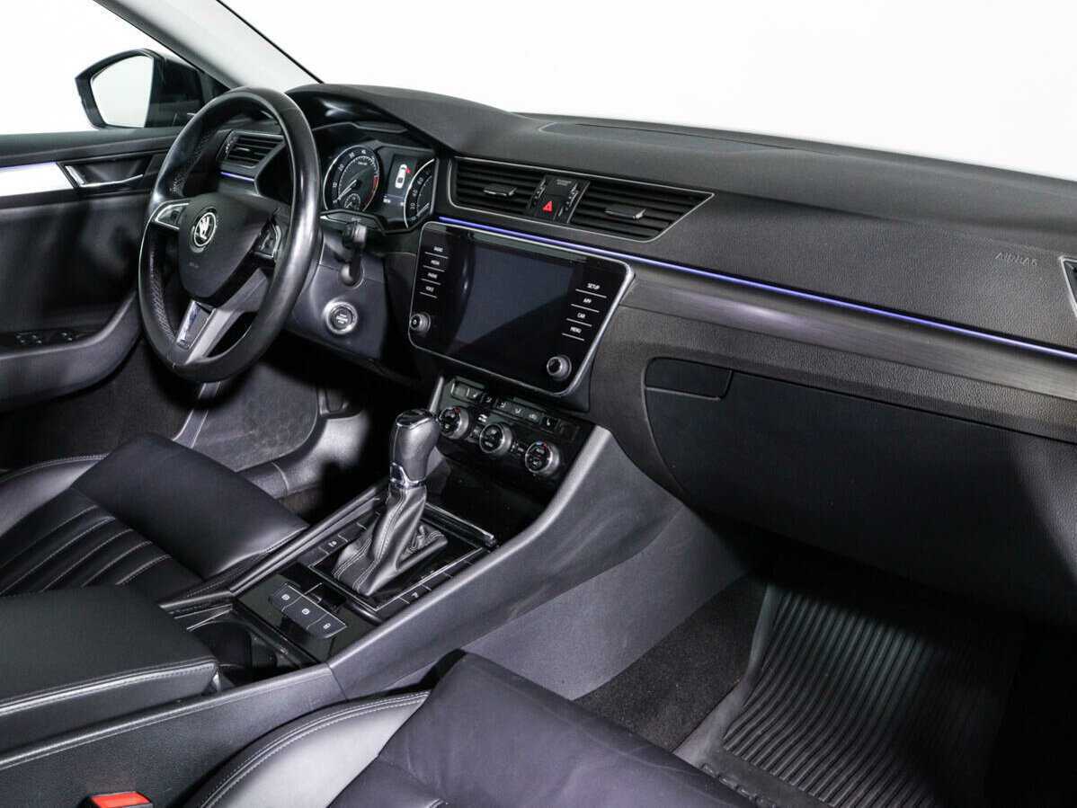 Skoda Superb, 2019 Фото №9