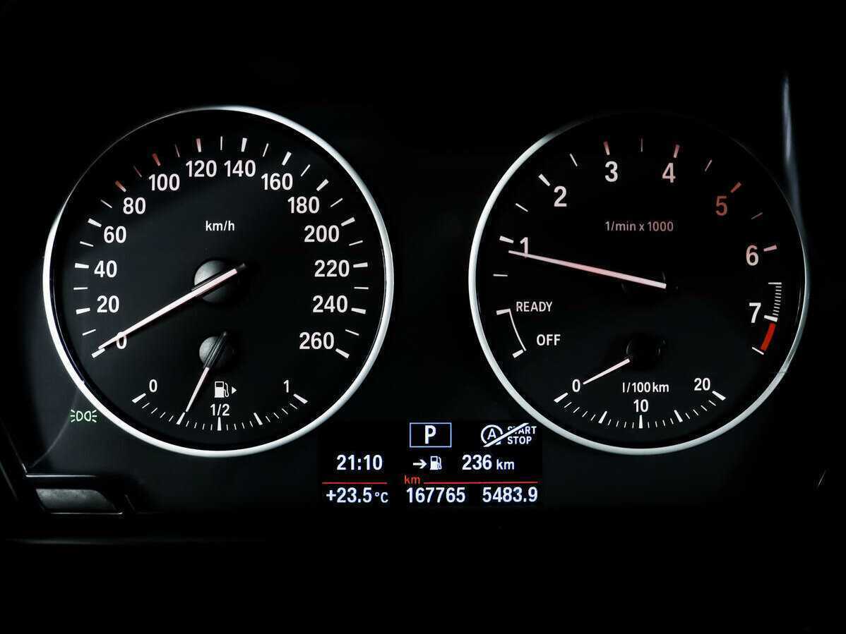 BMW X1 20i xDrive, 2017 Фото №10