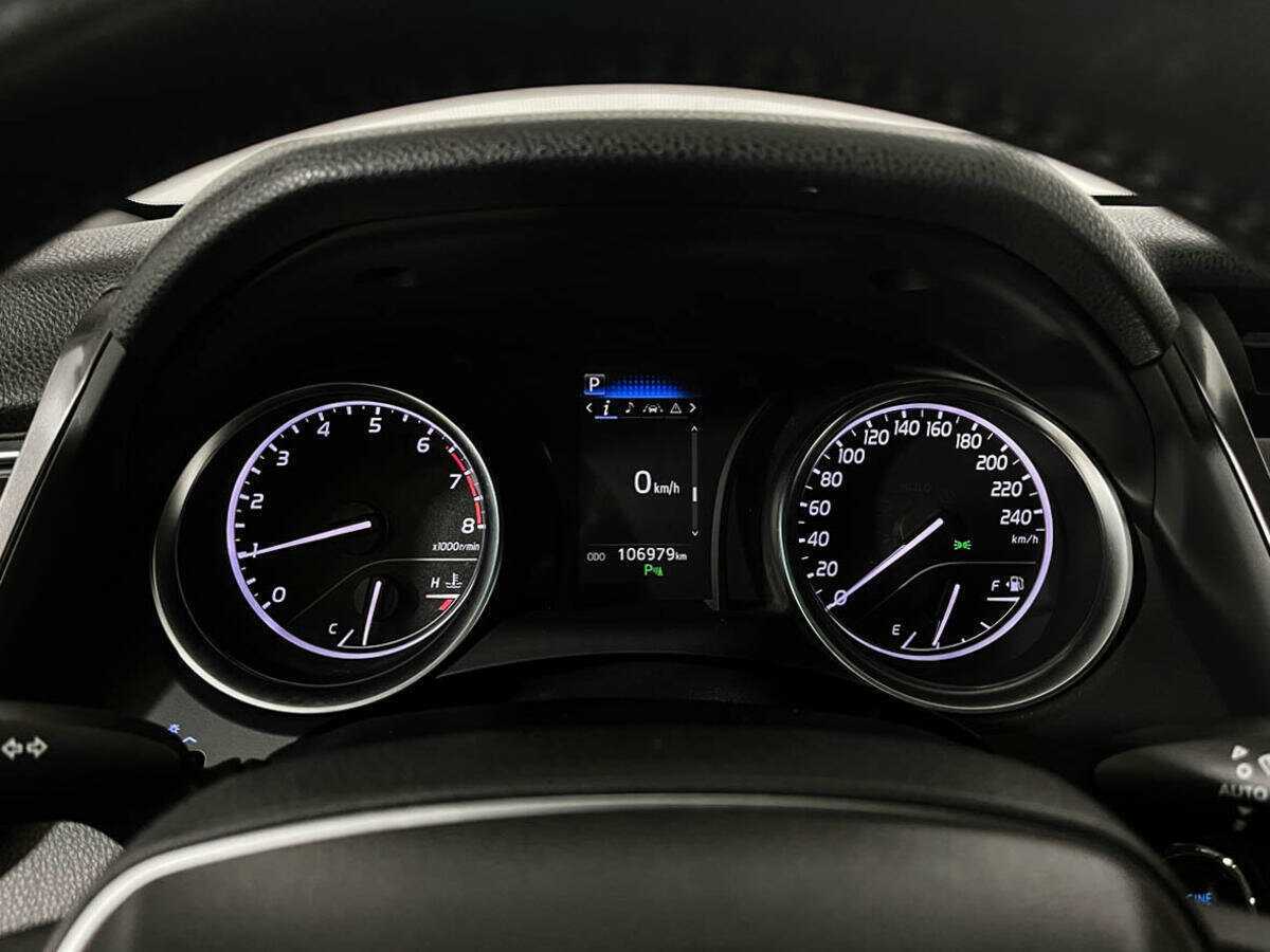 Toyota Camry, 2018 Фото №11