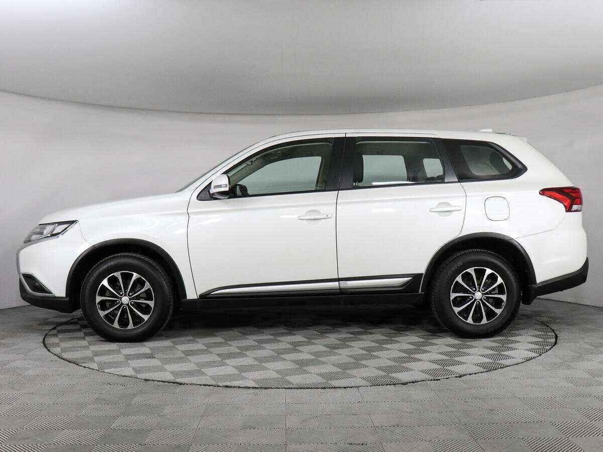 Mitsubishi Outlander, 2020 - 29 324 км. | Фото №8