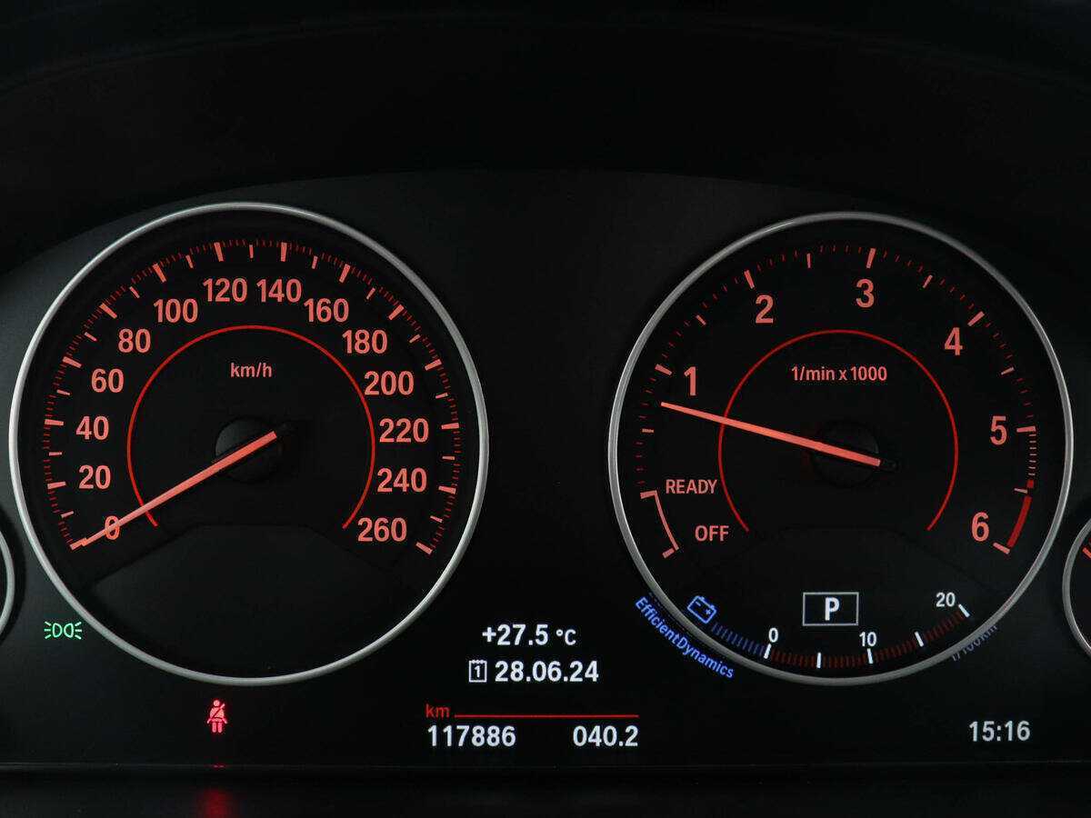 BMW 3 серии Gran Turismo 320d xDrive, 2016 Фото №13