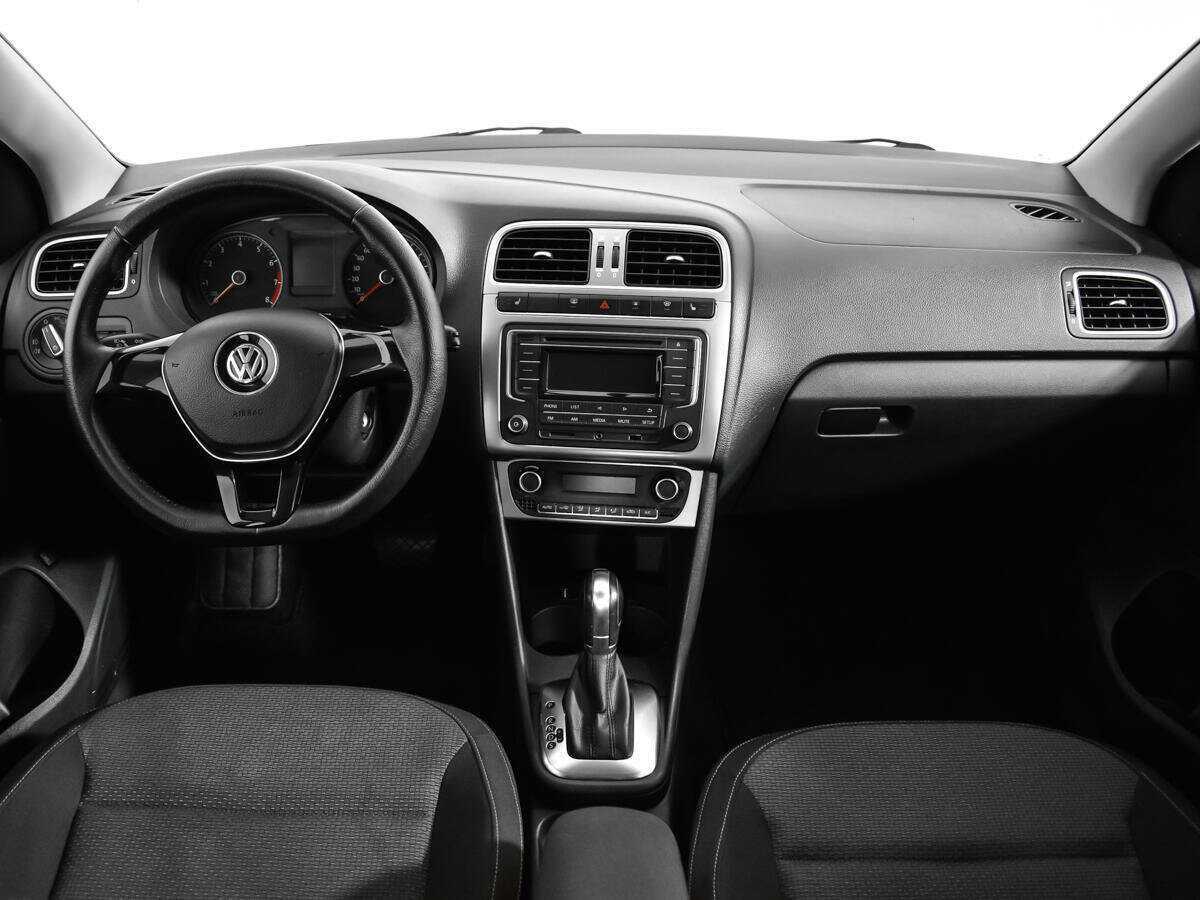 Volkswagen Polo, 2016 Фото №12