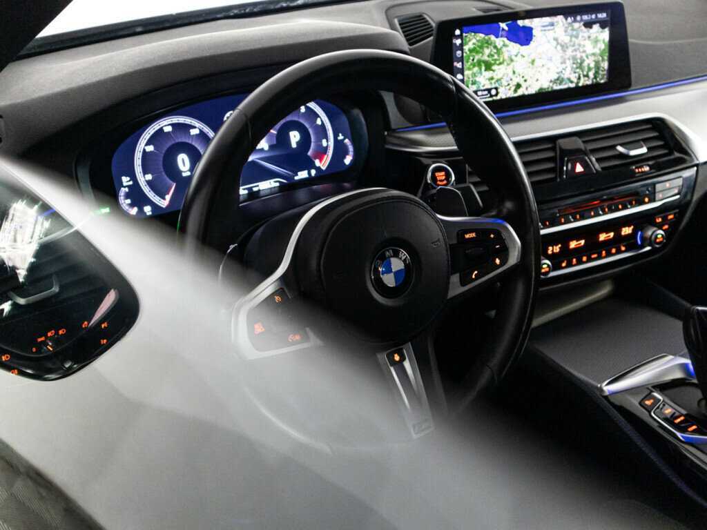 BMW 5 серии 520d xDrive, 2018 Фото №35
