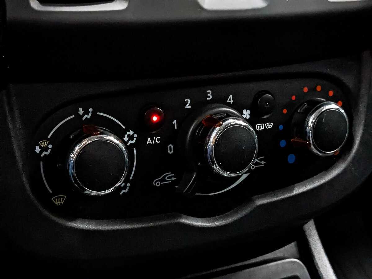 Renault Duster, 2018 Фото №21