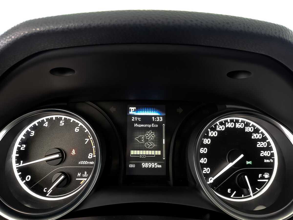 Toyota Camry, 2021 Фото №16