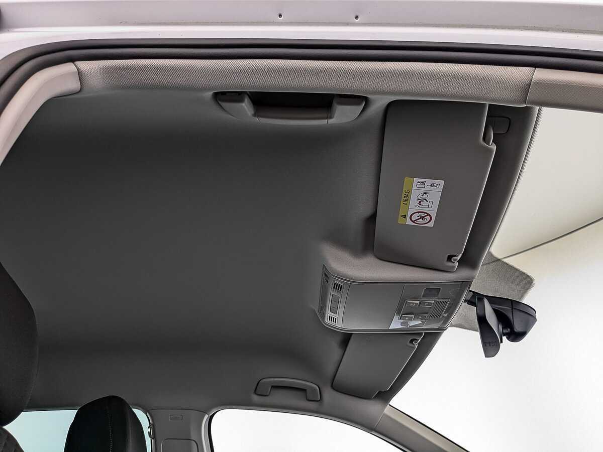 Volkswagen Tiguan, 2018 Фото №23